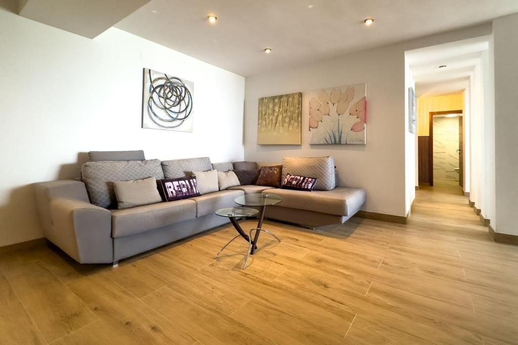 5 bed casa / chalet in Calpe / Calp