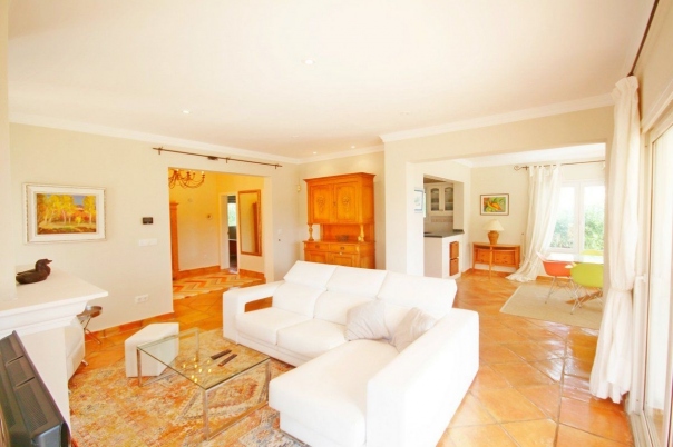 4 bed casa / chalet in Moraira