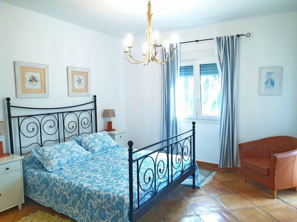4 bed casa / chalet in Moraira