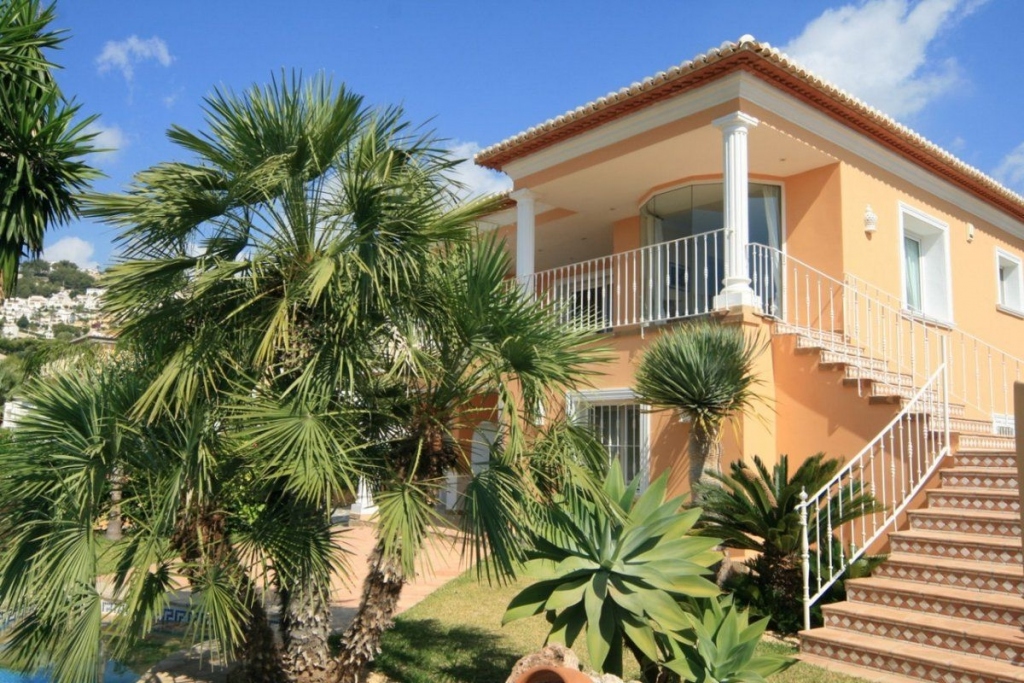 4 bed casa / chalet in Moraira