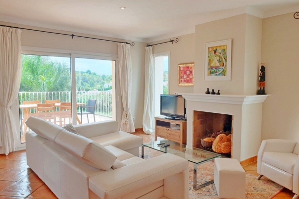 4 bed casa / chalet in Moraira