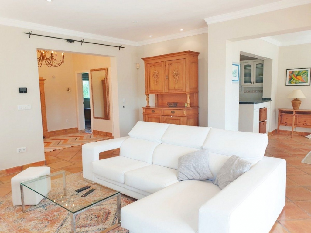 4 bed casa / chalet in Moraira