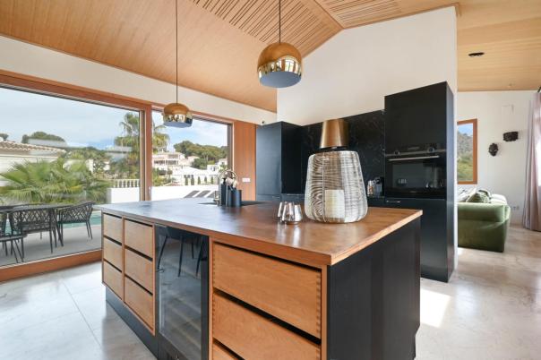 4 bed villa in Moraira