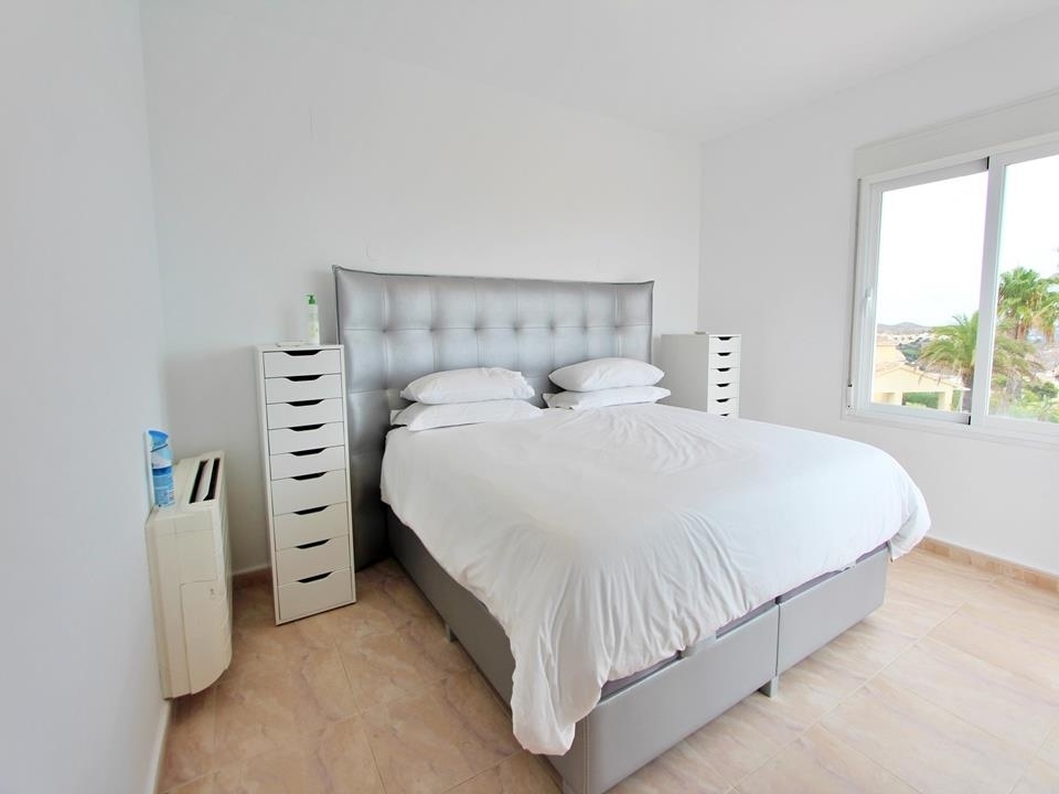 5 bed villa in Benitachell