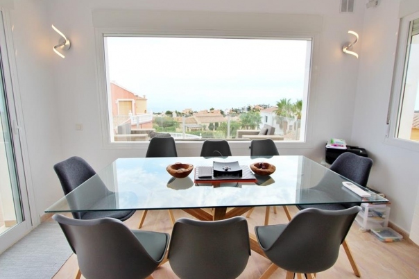 5 bed villa in Benitachell