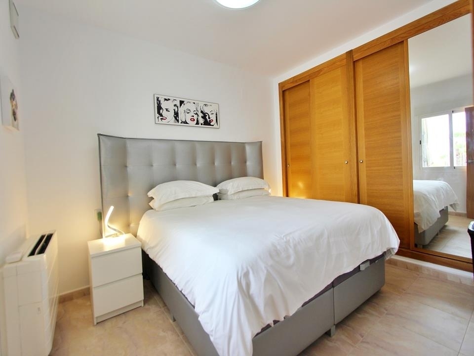 5 bed villa in Benitachell