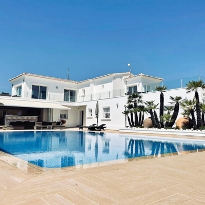 5 bed villa in Benitachell