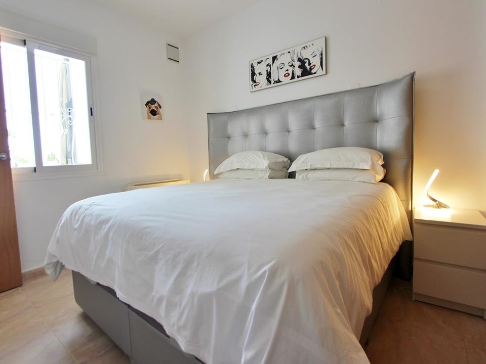 5 bed villa in Benitachell