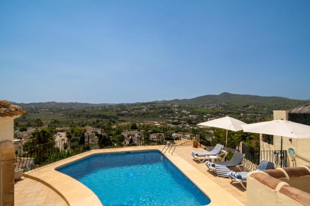 5 bed villa in Javea