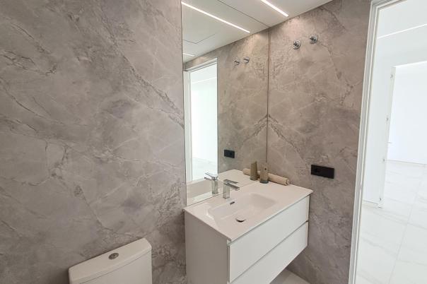5 bed villa in Altea