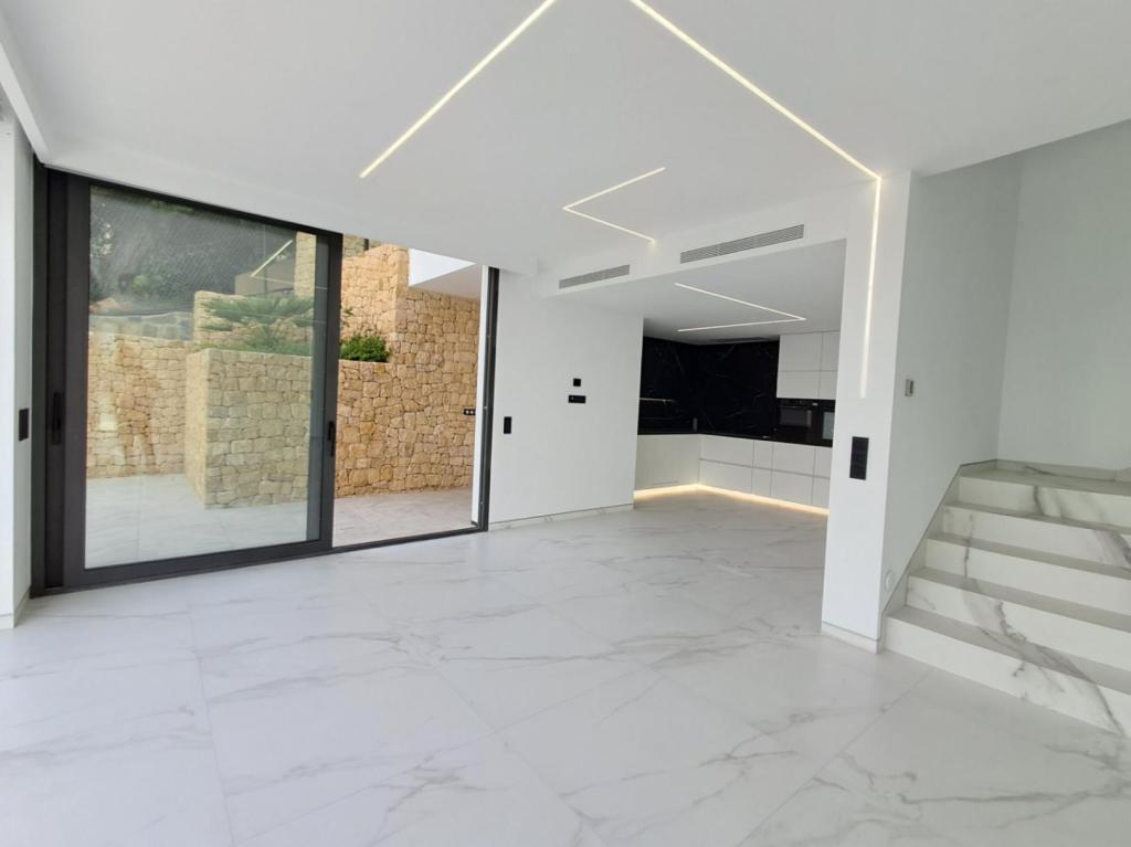 5 bed villa in Altea