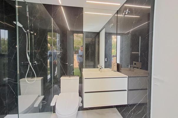 5 bed villa in Altea