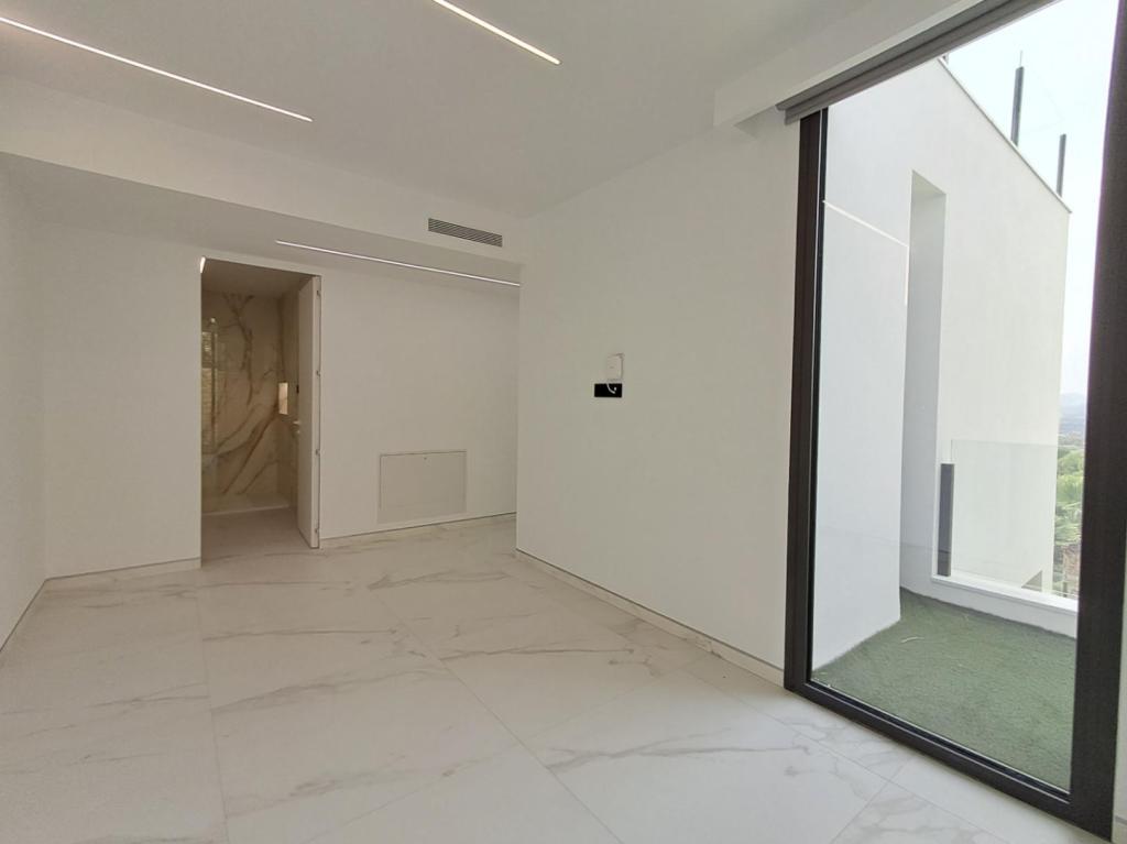5 bed villa in Altea