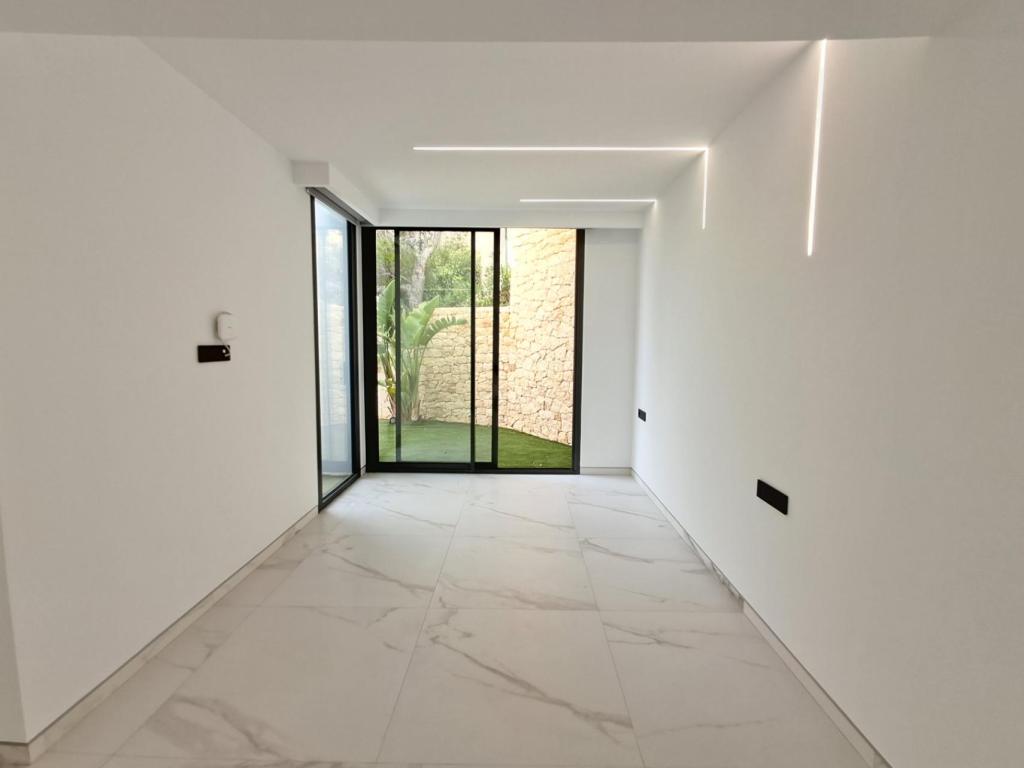 5 bed villa in Altea