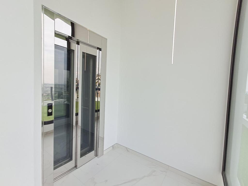 5 bed villa in Altea