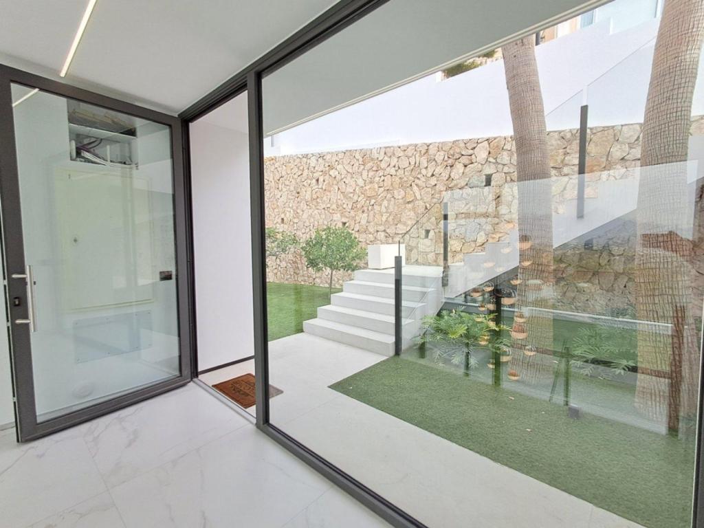5 bed villa in Altea