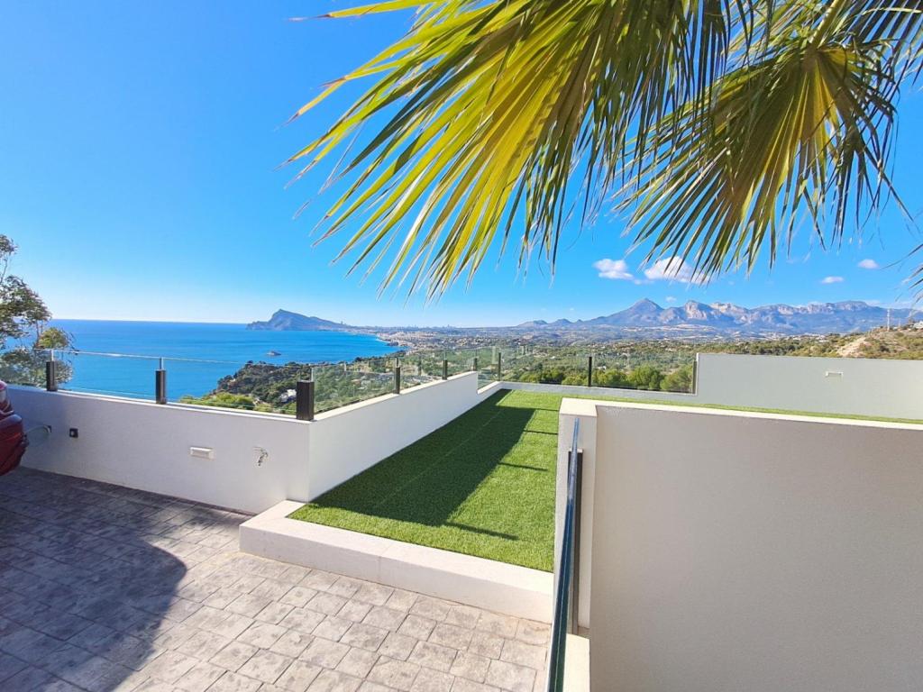 5 bed villa in Altea