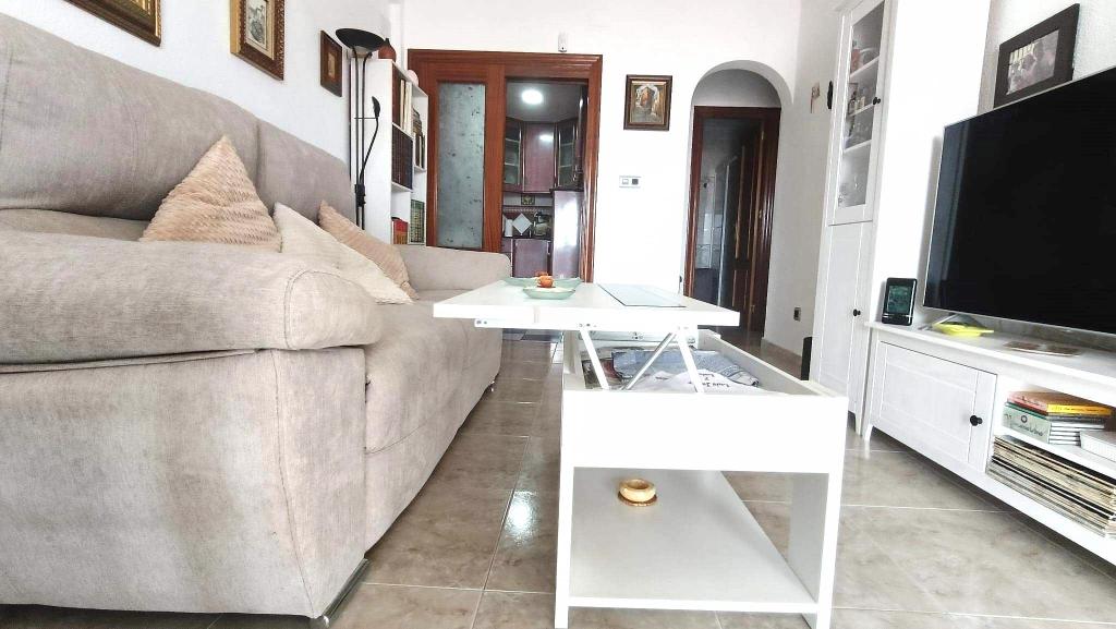 2 bed apartment in Santa Pola