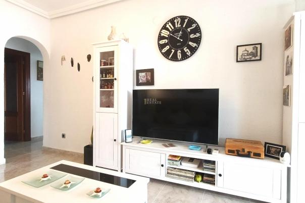 2 bed apartment in Santa Pola