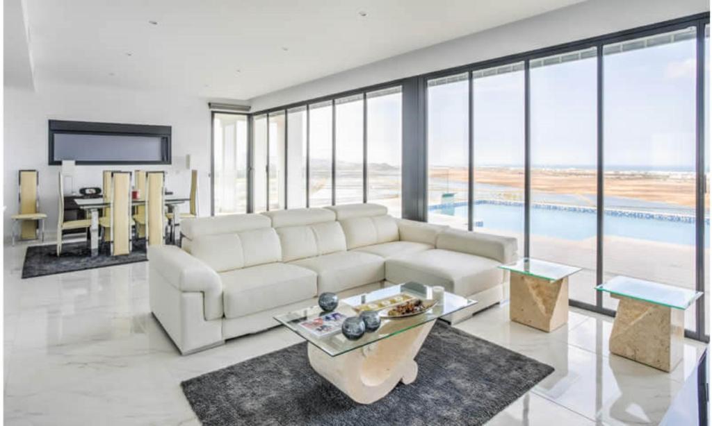 4 bed villa in Pedreguer