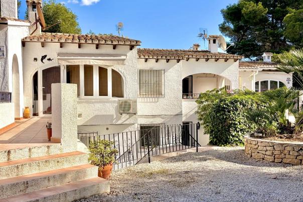 2 bed apartment/flat in Moraira