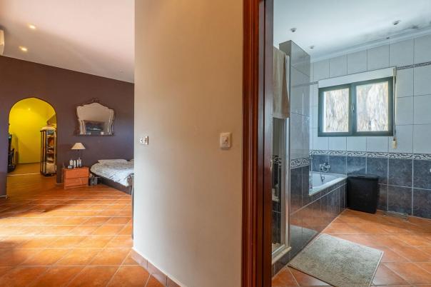 5 bed villa in Ondara