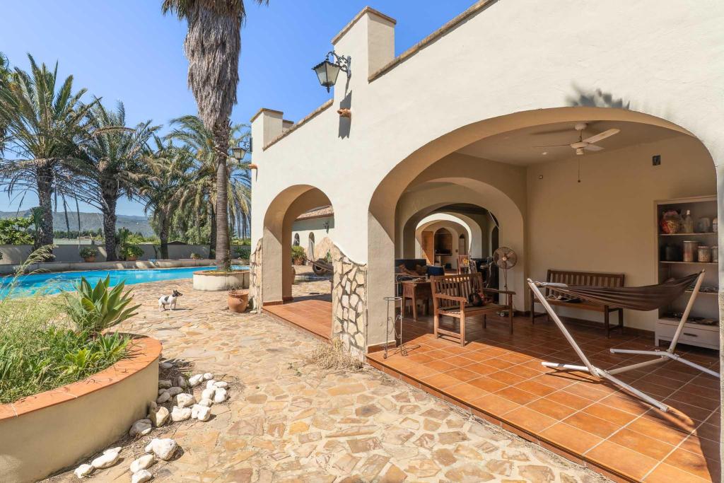 5 bed villa in Ondara