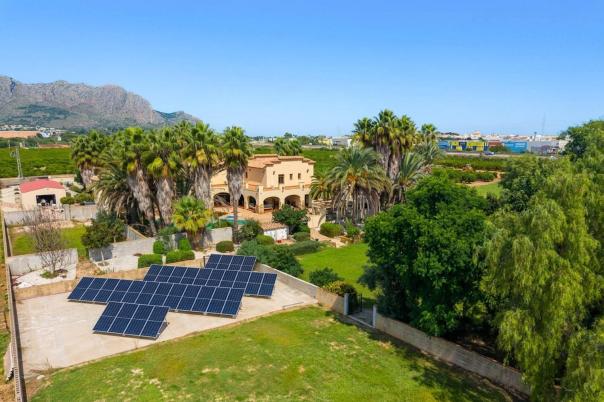5 bed villa in Ondara