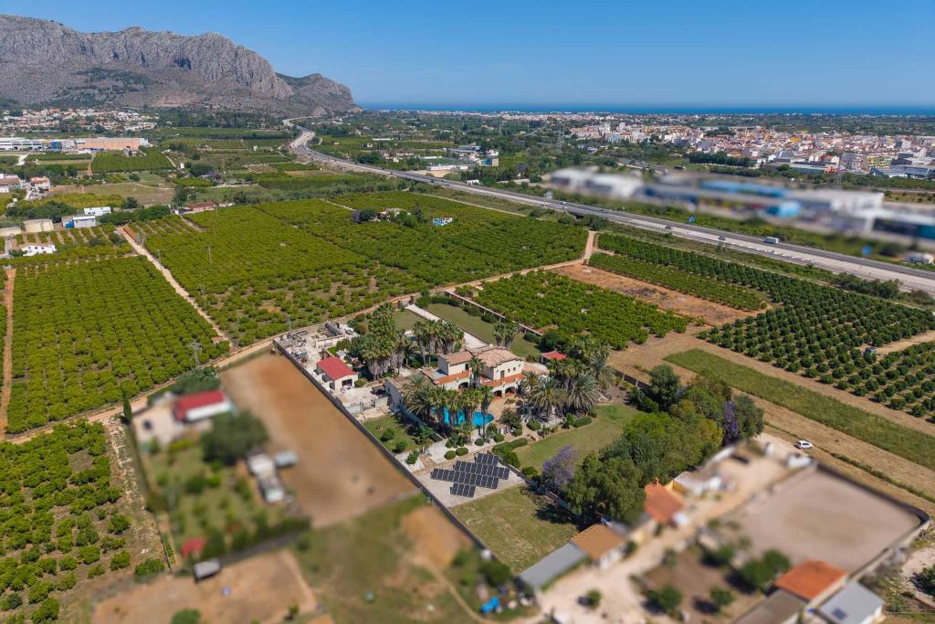 5 bed villa in Ondara