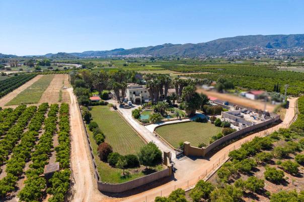5 bed villa in Ondara