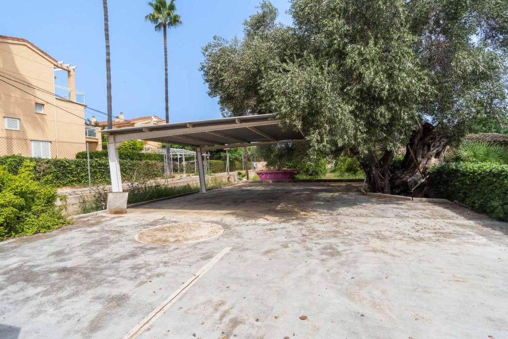 5 bed villa in Denia