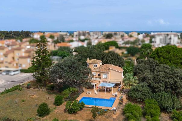 5 bed villa in Denia