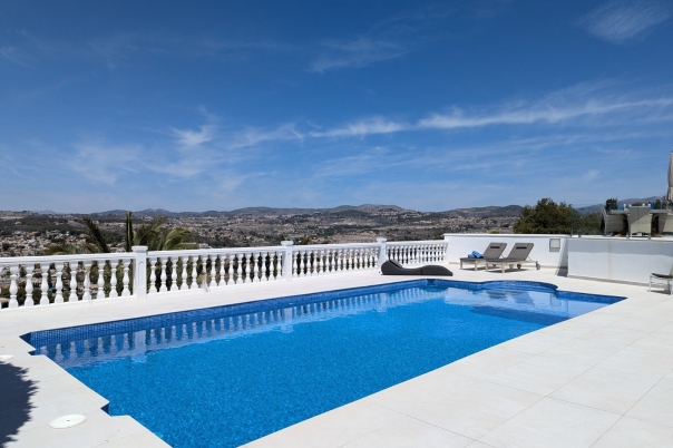 4 bed villa in Moraira