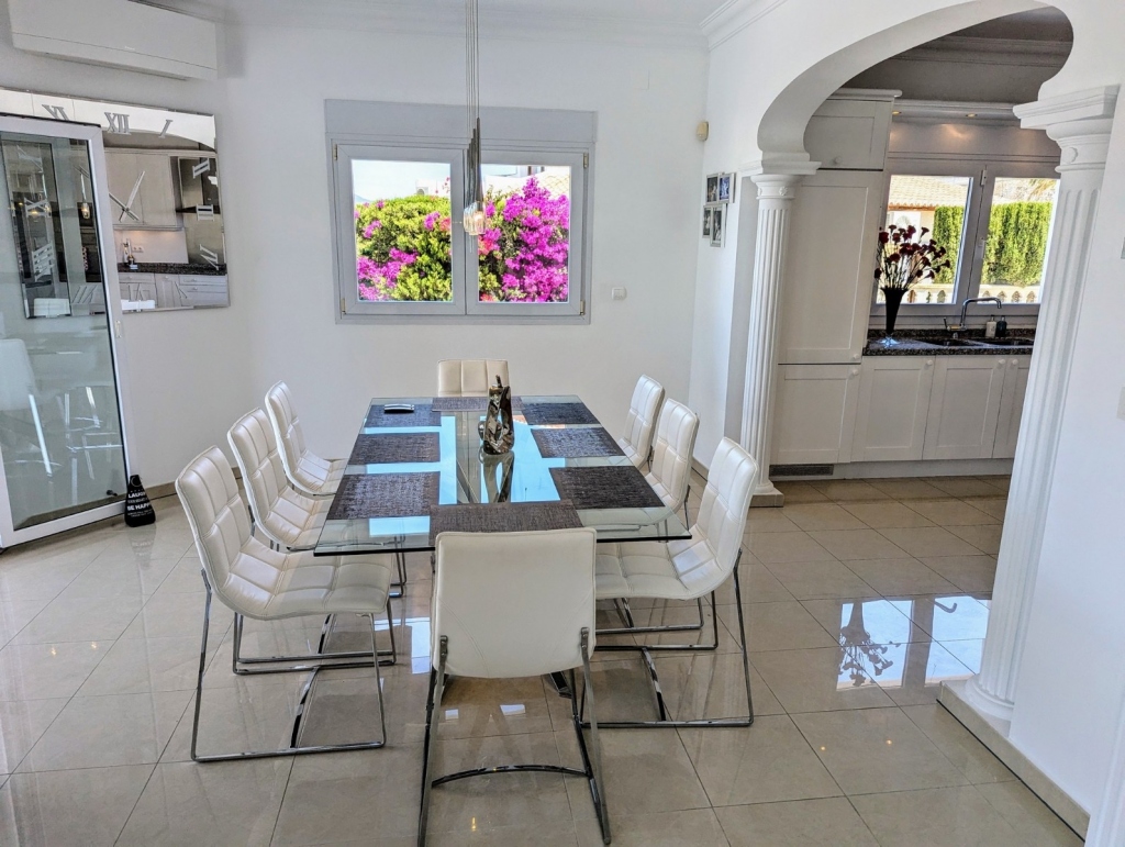 4 bed villa in Moraira