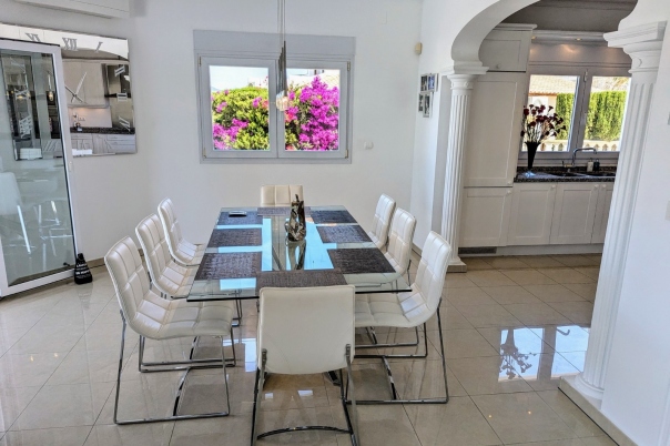4 bed villa in Moraira