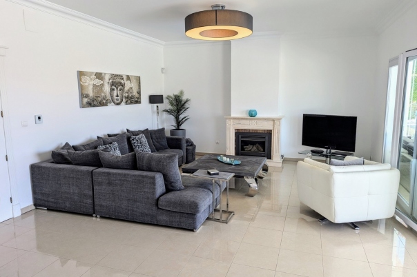4 bed villa in Moraira