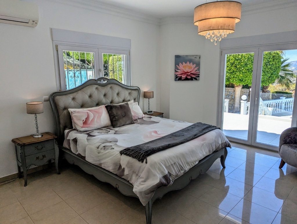 4 bed villa in Moraira
