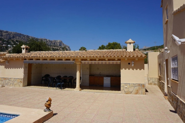 5 bed casa / chalet in Calpe / Calp