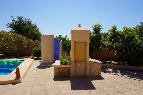 5 bed casa / chalet in Calpe / Calp