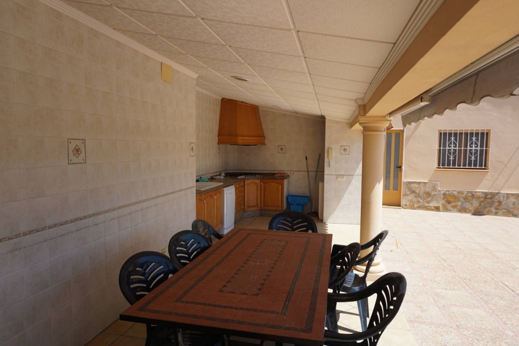 5 bed casa / chalet in Calpe / Calp