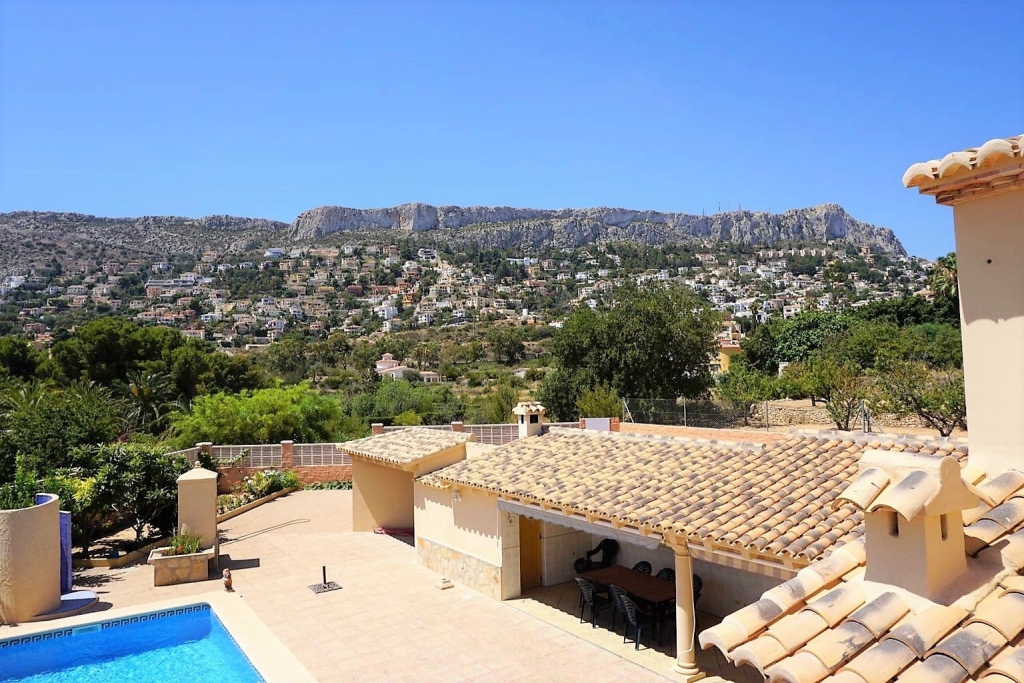 5 bed casa / chalet in Calpe / Calp