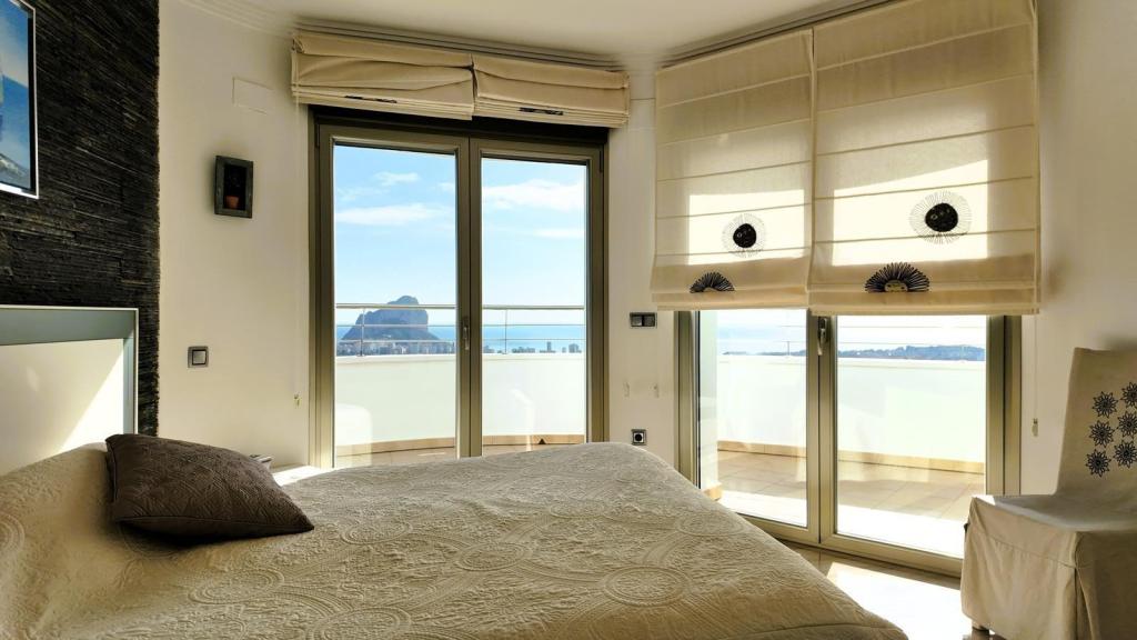 8 bed casa / chalet in Calpe