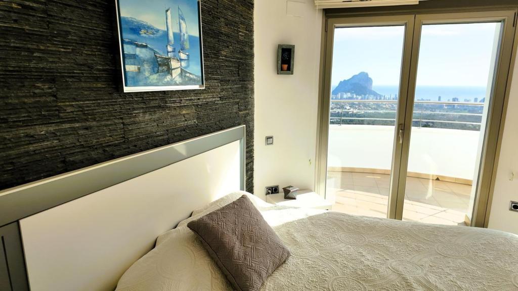 8 bed casa / chalet in Calpe