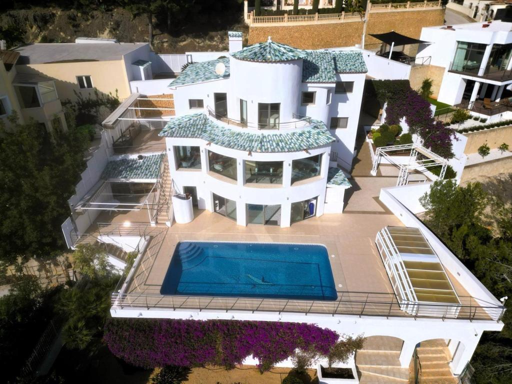 8 bed casa / chalet in Calpe