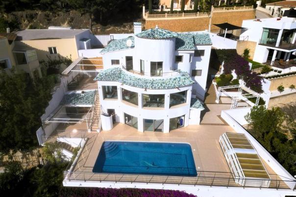 8 bed casa / chalet in Calpe