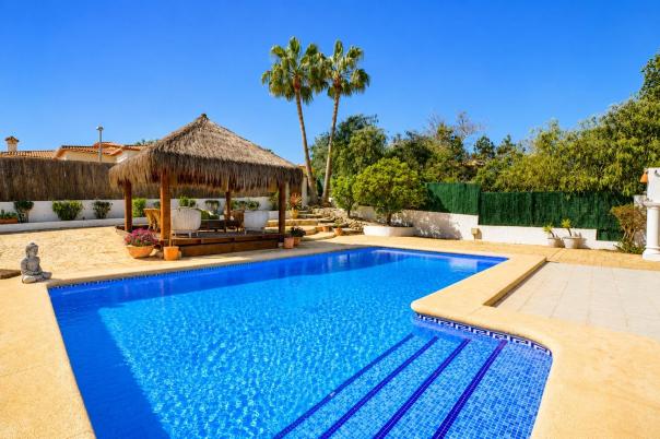 5 bed villas in Javea