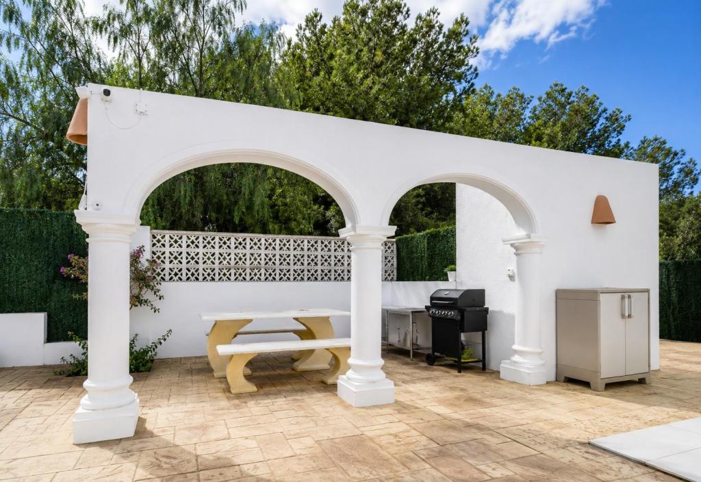 5 bed villas in Javea