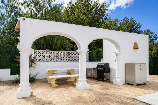 5 bed villas in Javea