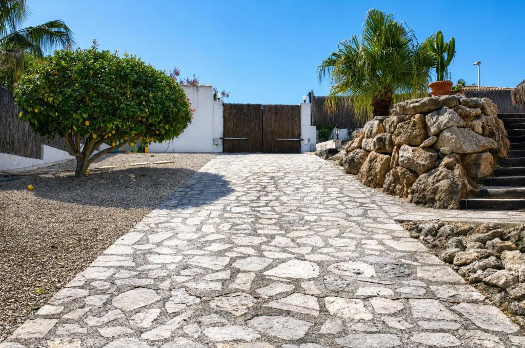 5 bed villas in Javea