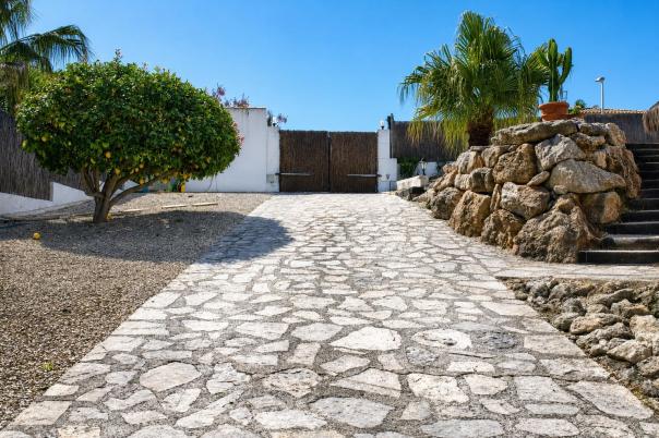 5 bed villas in Javea